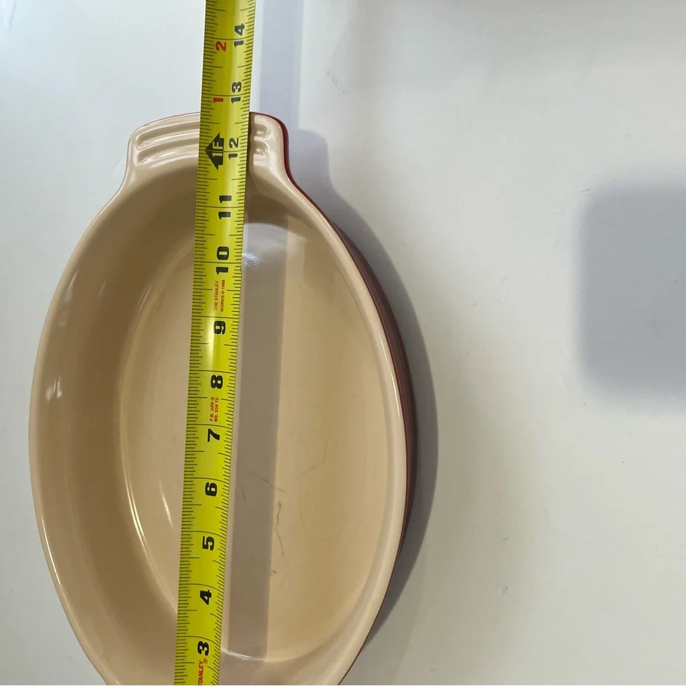 Le Creuset Oval Red Baking Dish 12x9‎